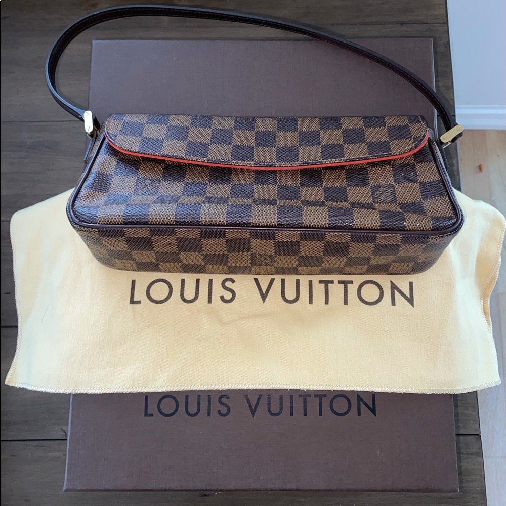 Authentic Louis Vuitton Recoleta Shoulder Bag